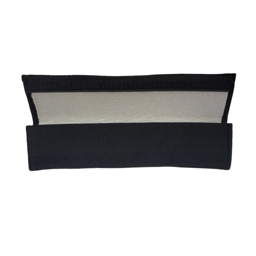 Mercedes-Benz Seat Belt Pads 2 pcs - Picture 2 of 3